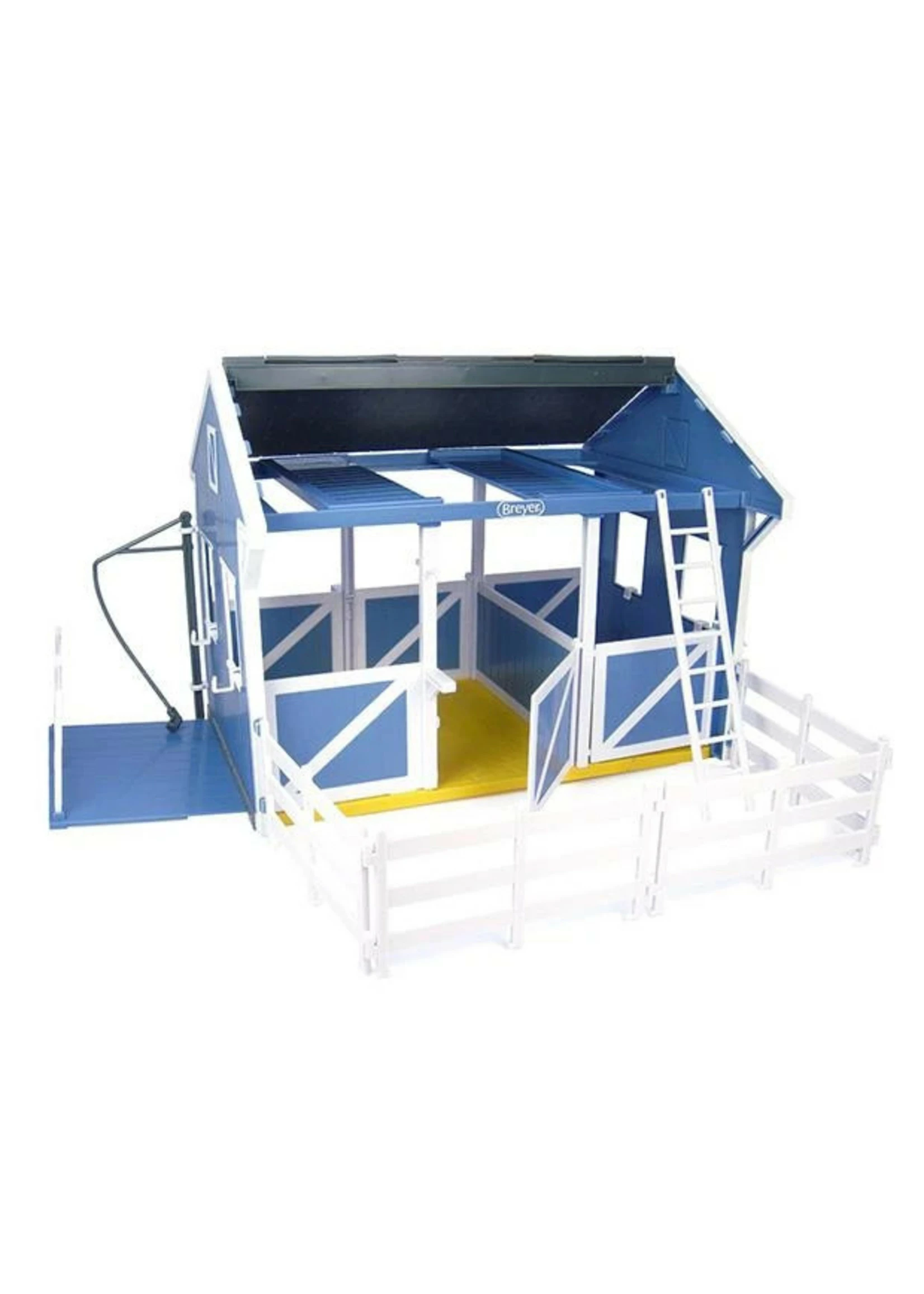 Breyer Classics Country Stable - Image 4