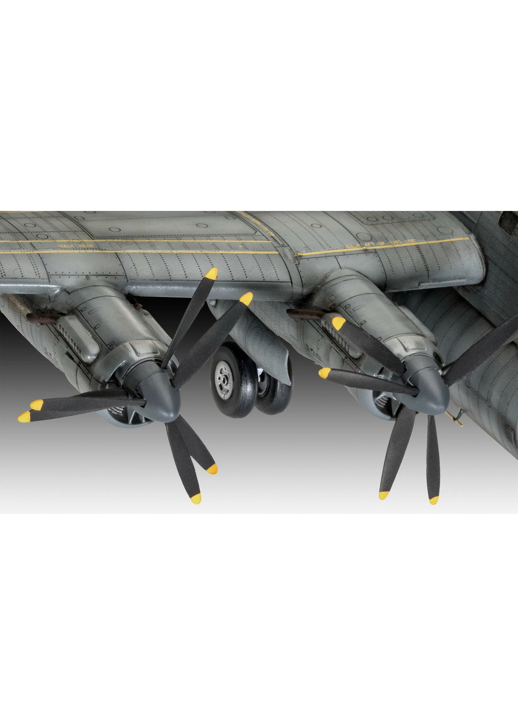 Revell Of Germany 03873 - 1/72 Avro Shackleton MR-3 - Image 2