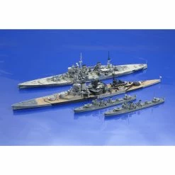 Tamiya 25422 - 1/700 Battle Of Malaya Plastic Model Set W/ Background Pamphlet