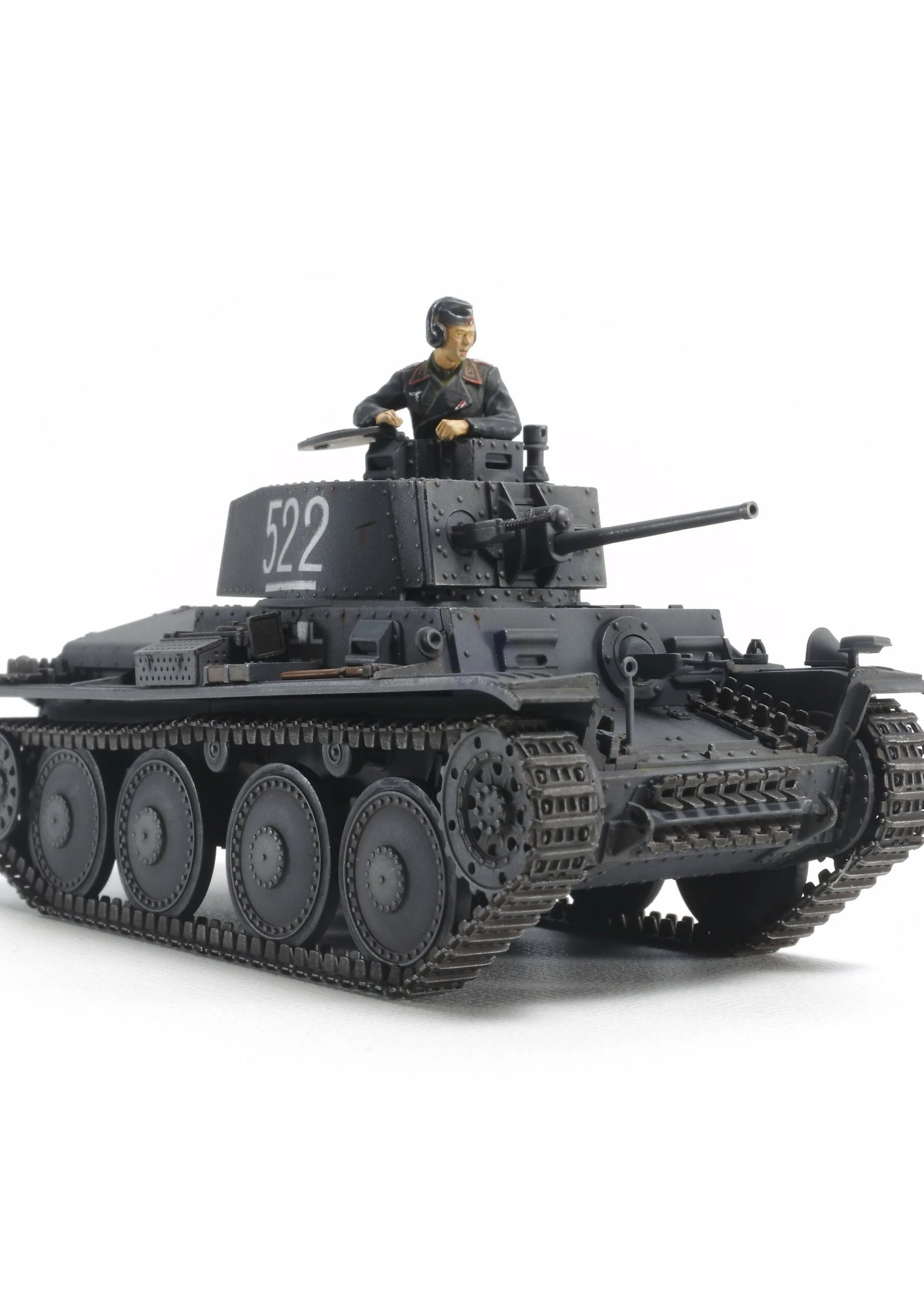 Tamiya 32583 - 1/48 German Panzer 38(t) Ausf. E/F - Image 3