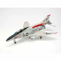 Tamiya 61121 - 1/48 McDonnell Douglas F-4B Phantom II