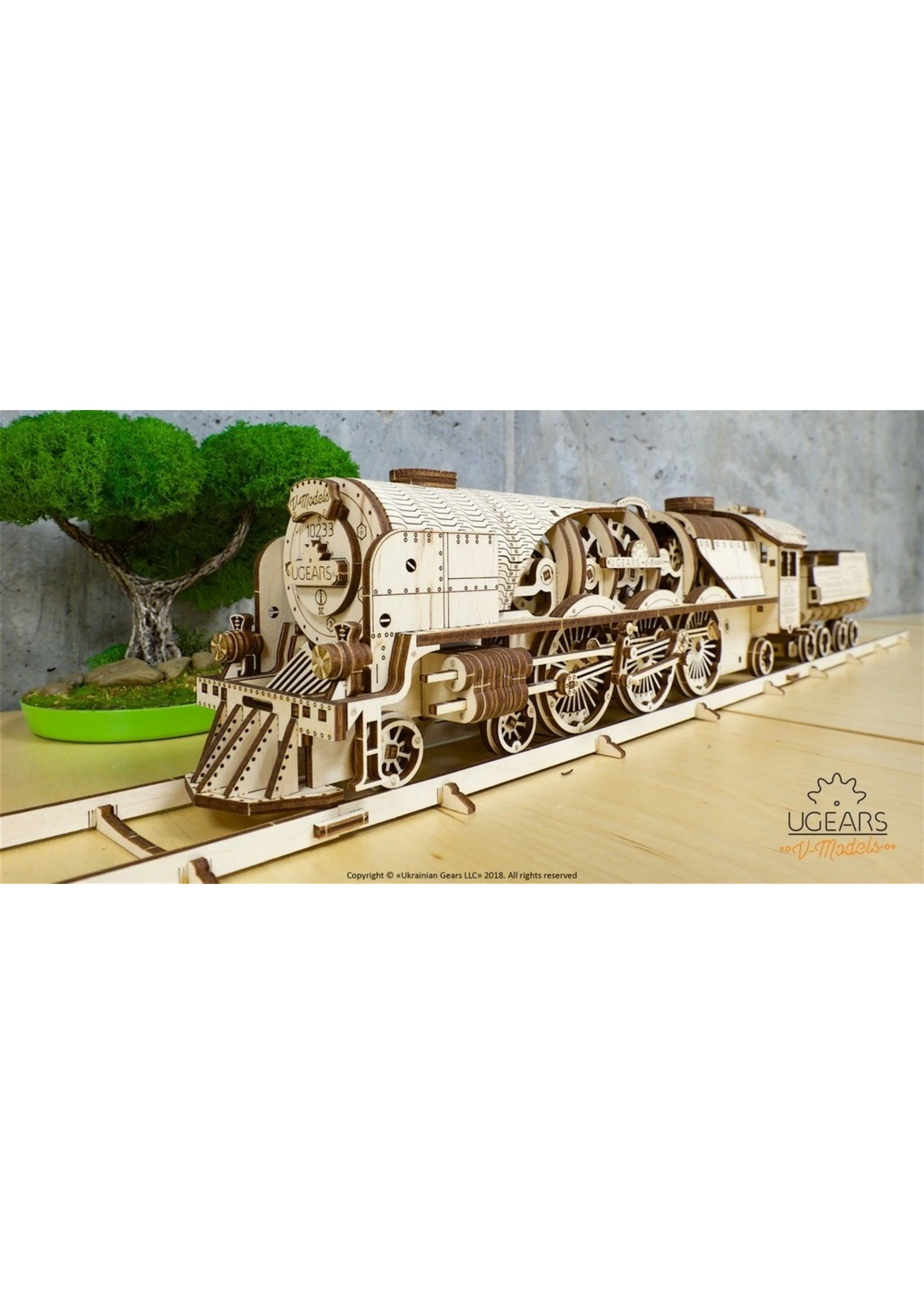 UGEARS V-Express Steam Train With Tender - Image 10
